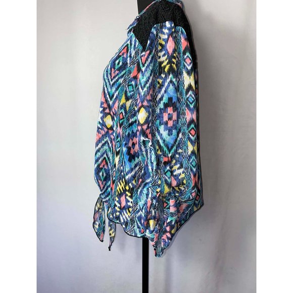 No Boundaries Blouse Lace Shoulders and Backing Tie Front Multicolor Pattern - Picture 2 of 8